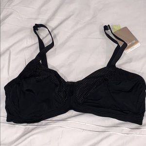 Amoena Wireless Bra